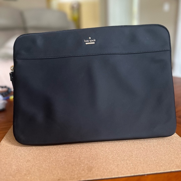 Kate Spade Laptop Computer Bag, Black Nylon, VGUC - Picture 2 of 7